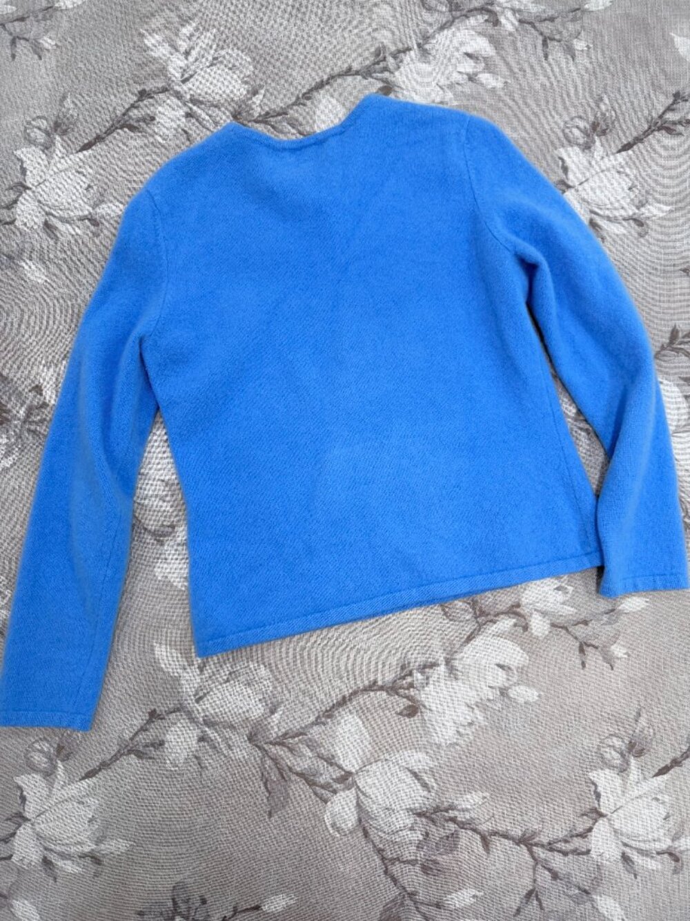 Lands’ End 100% Cashmere Blue Argyle Sweater M Soft Luxury Knit - Picture 8 of 10